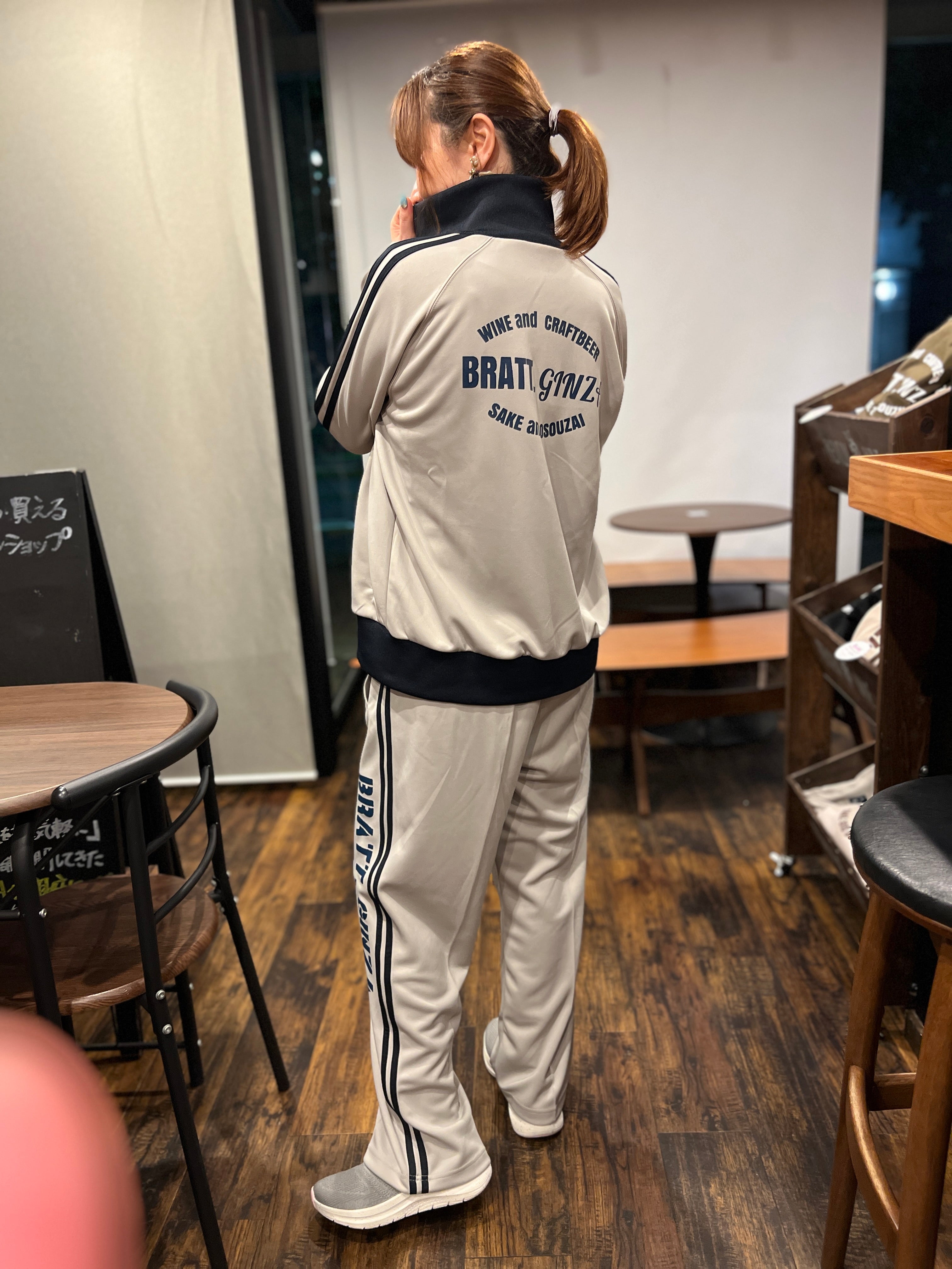 オリジナルトラックパンツ　グレー
